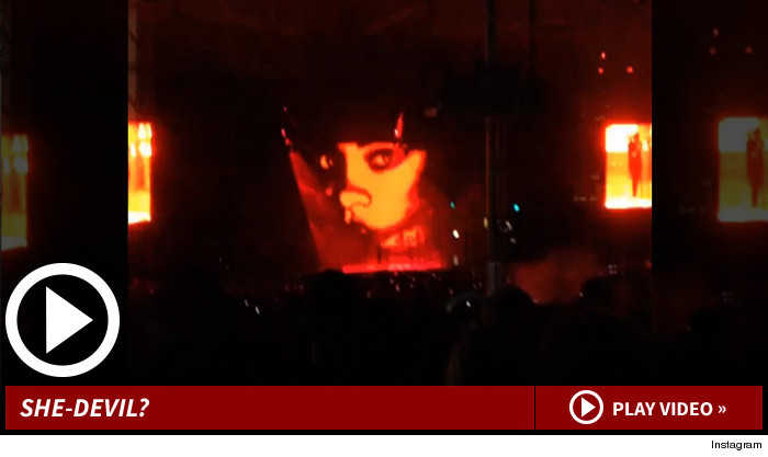 080514_drake_insta_launch_v2