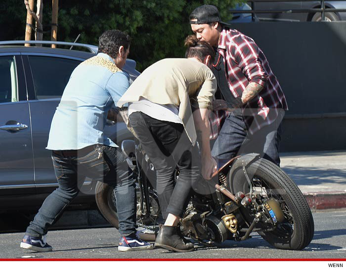 0829-subasset-david-beckham-wenn-Watermarked-01