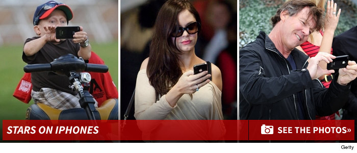 0902_iphone_Celebrity_photos_footer