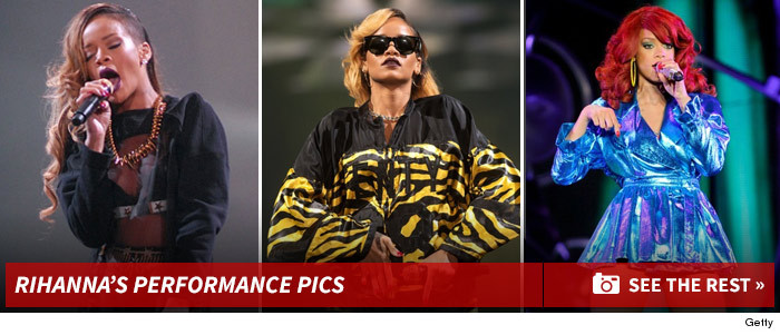0912_rihannas_performance_pics_footer_2