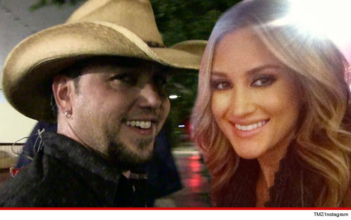0925-jason-aldean-brittany-kerr-tmz-insta-02
