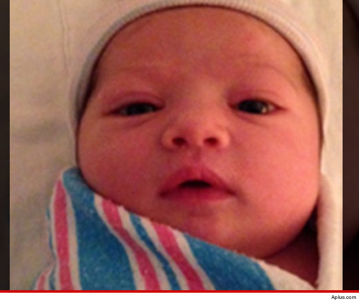 Ashton Kutcher & M... Ashton Kutcher Baby