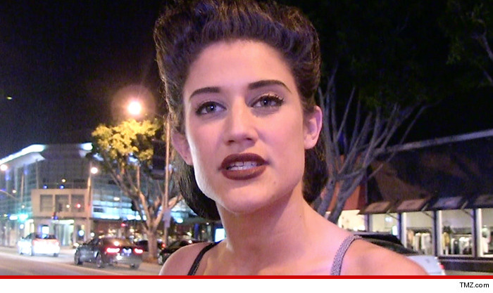 1112-katie-waissel-tmz-01
