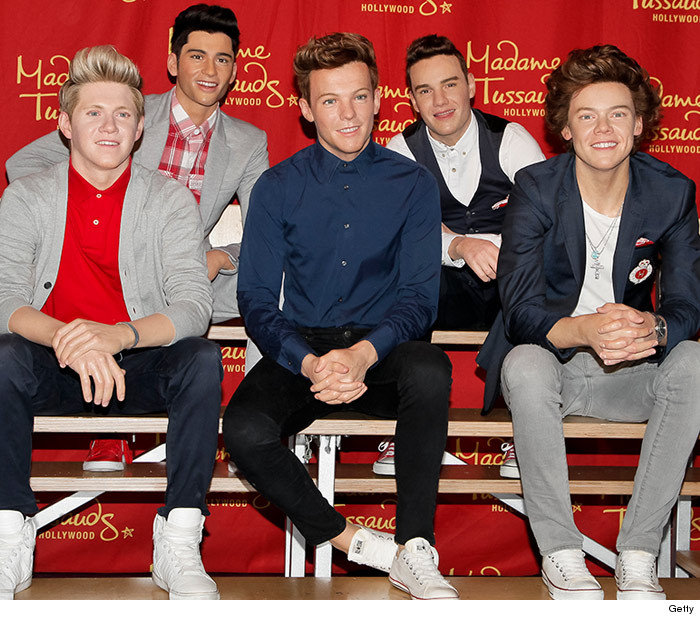 1125_one_direction_wax_4