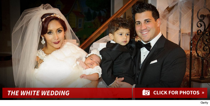 1202_snooki_wedding_photos_footer