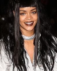 Rihanna Rocks Crazy Hair During Video Shoot in Paris