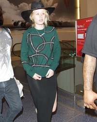 "Hills" Alum Holly Montag is Pregnant -- See First Pic of Her Baby Bump!