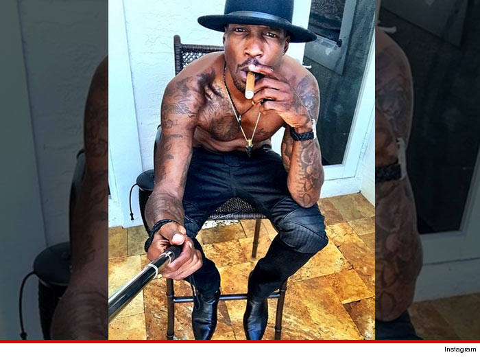 Chad Johnson -- FIRING UP CUBAN CIGARS ... Even If They're Not Exactly Legal Yet Chad Johnson -- FIRING UP CUBAN CIGARS ... Even If They're Not Exactly Legal Yet
