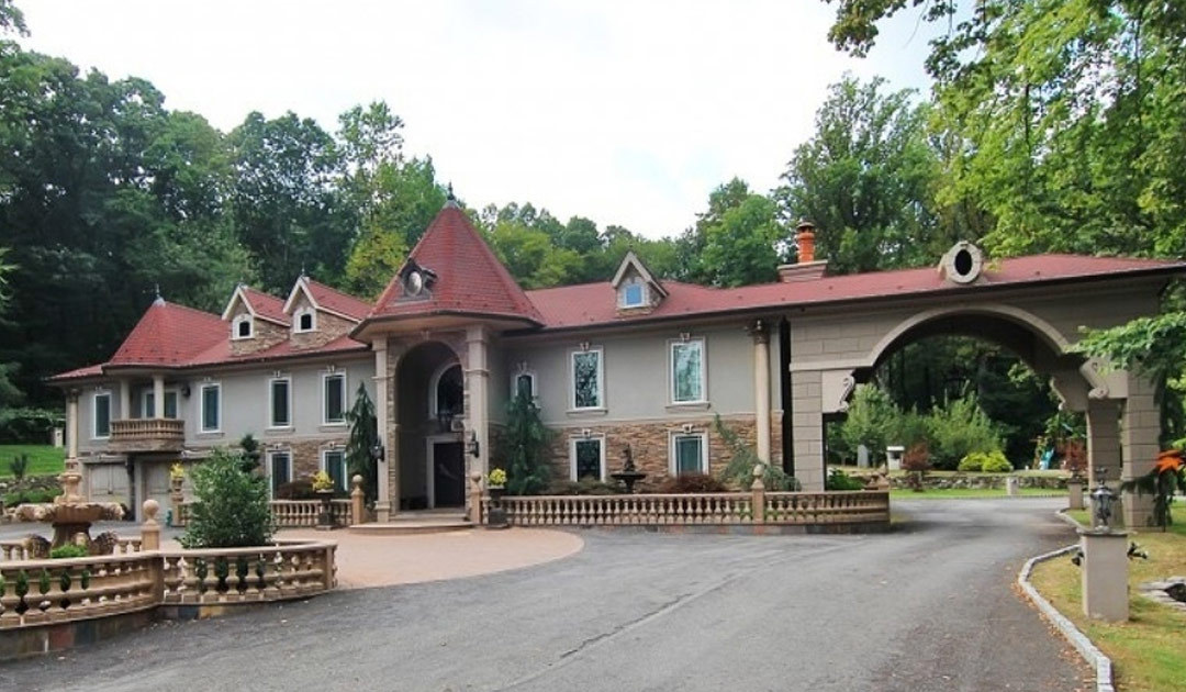 Teresa & Joe Giudice -- Fire Sale for New Jersey Mansion