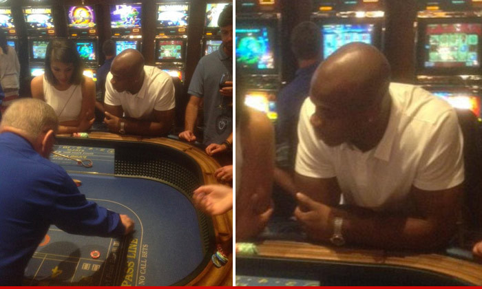 Adrian Peterson -- Crappin' Out in Puerto Rico