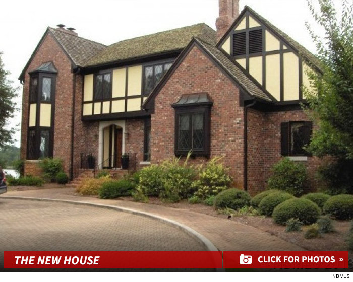 0107_catherine_sparks_newhouse_launch