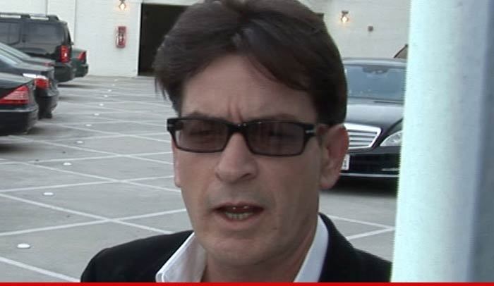 Charlie Sheen -- Bizarre 'Suk Me More Men' Twitter Rant