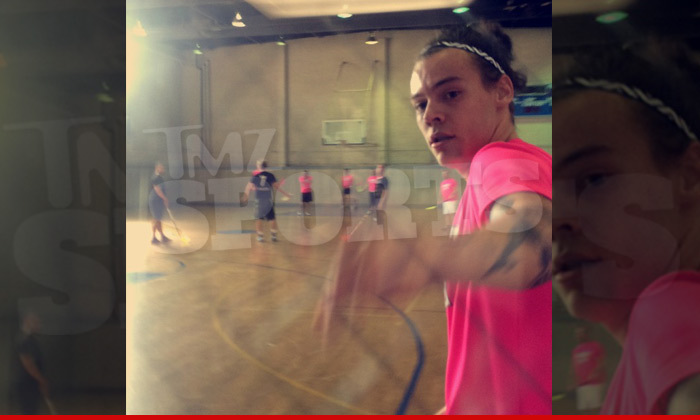 Harry Styles -- CHAI STICKING ... Plays Hockey at Jewish Center