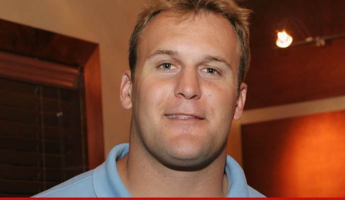 Ex-Miami Dolphins Player -- I Fell Overboard While Catching a Fish