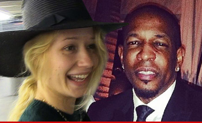 Iggy Azalea -- Judge Shuts Down Ex-Boyfriend ... Stop Selling Her Crappy Songs