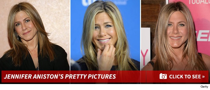 0112_jennifer_aniston_pretty_footer