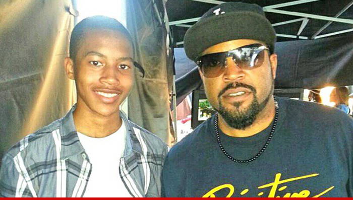 'Straight Outta Compton' Child Actor -- Makin' Bank Like an OG