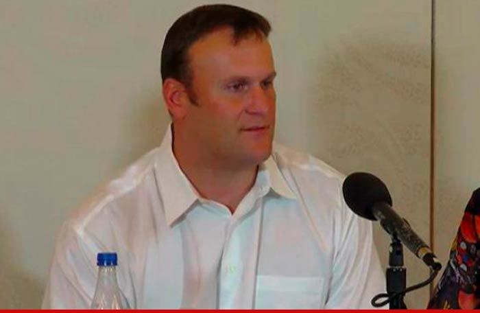 Ex-Dolphins Player Rob Konrad -- 'Circled By Shark' ... During 9 Mile Swim