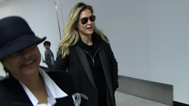 Bar Refaeli -- Leonardo DiCaprio Should Bang Rihanna ... And If He Doesn't, I Will!