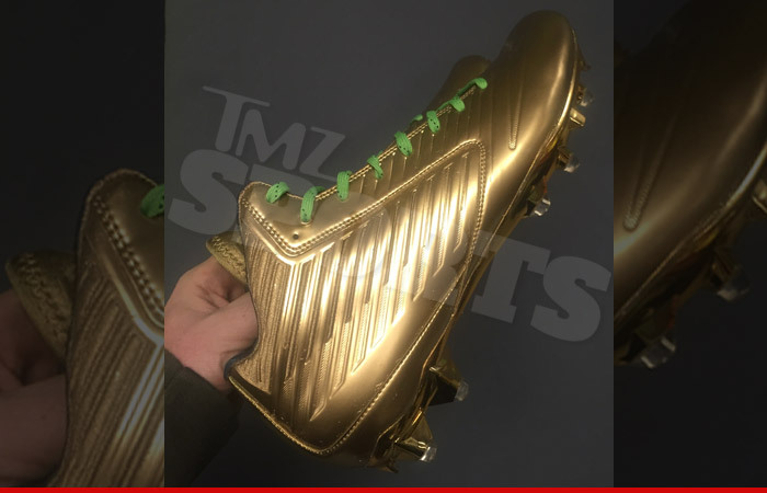 Marshawn Lynch -- All Gold $1,000 Dollar Cleats ... To Stomp The Packers