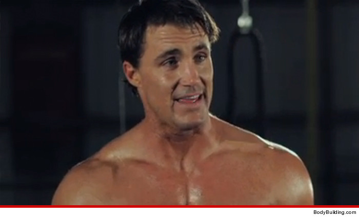 0118-greg-plitt-bodybuildingCOM-01