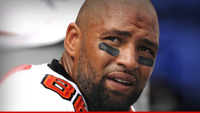 EX-NFL Star Jerramy Stevens -- ARRESTED FOR DUI