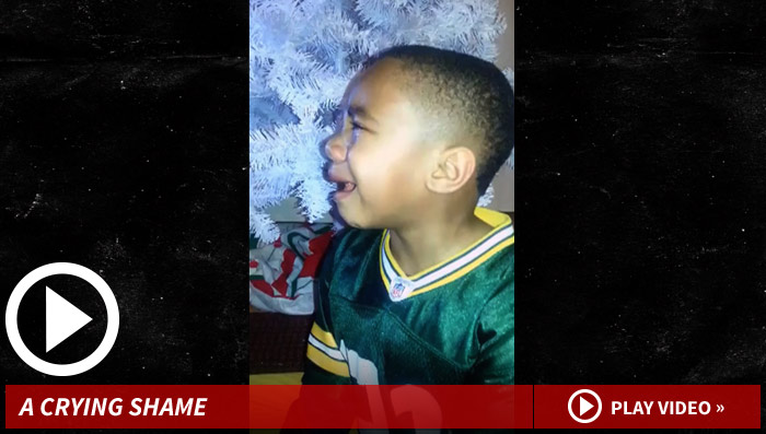 012015_packers_kid_crying_launch