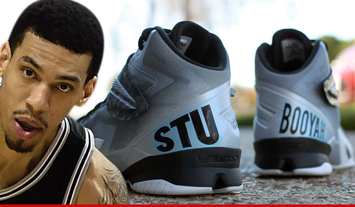 Spurs' Danny Green -- PERMISSION GRANTED ... To Wear Stuart Scott Shoes