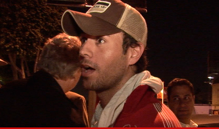 Enrique Iglesias Sued for Robo de Musica Over 'Bailando'