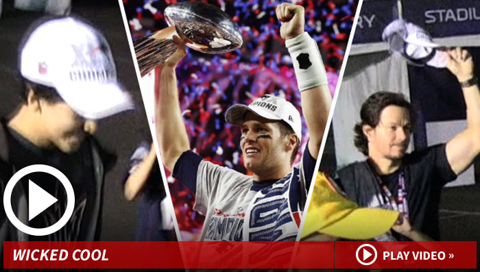 020215_tv_tune_in_mark_wahlberg_launch