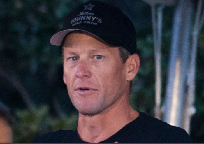 Lance Armstrong -- Hit 2 Cars, Blamed GF ... Cops Say