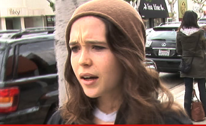 Ellen Page -- Help! A Delusional Man's Living in My Carport