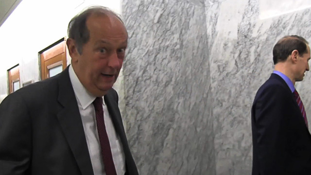 Bill Bradley -- If The Knicks Need Someone ... I'm Available