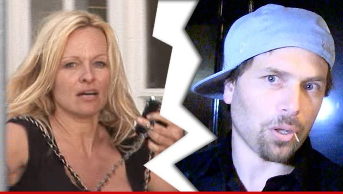 Pamela Anderson -- Hey Rick, I'm Out! Files For Divorce Again