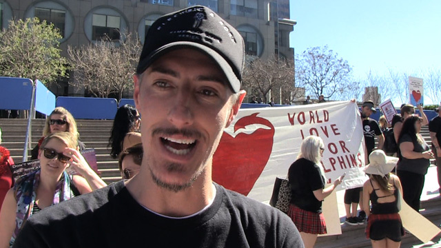 Eric Balfour -- Hey Nick Young ... Dolphin Show Was Epic Mistake