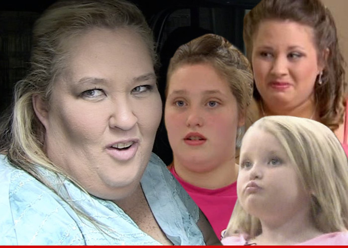 Mama June -- Rear Ended ... Driver Flees