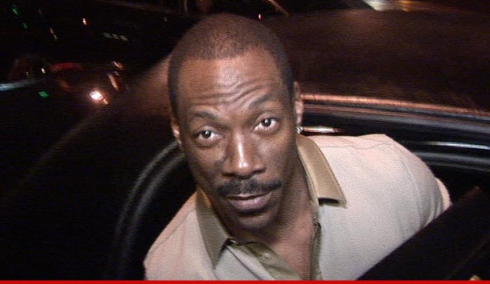 0219-eddie-murphy-tmz-02