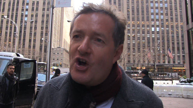 Piers Morgan -- I've Known Lupita's Dress Was Fake Since Oscar Night