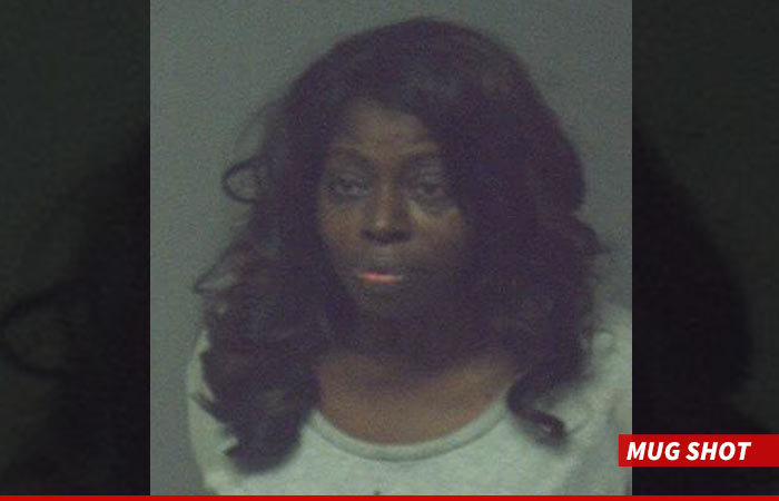 Angie Stone -- Arrested for Assaulting Her Daughter