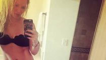 Hilary Duff -- Hot Bikini Selfie ... Divorce Does a Body Good