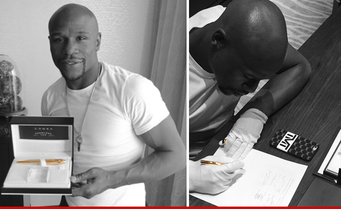 Floyd Mayweather -- Used $4,000 Gold Pen ... to Sign Pacquiao Contract