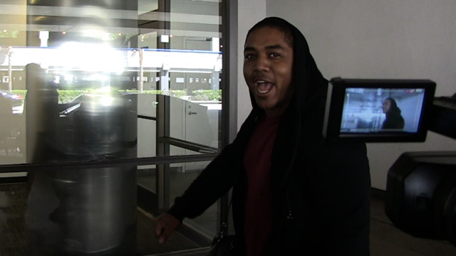 Chris Massey -- Lil Twist Is Great ... At Shining Justin Bieber's Shoes