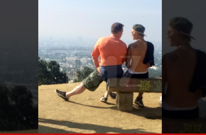 Justin Bieber Bares His Soul ... to a Total Stranger (PHOTOS)