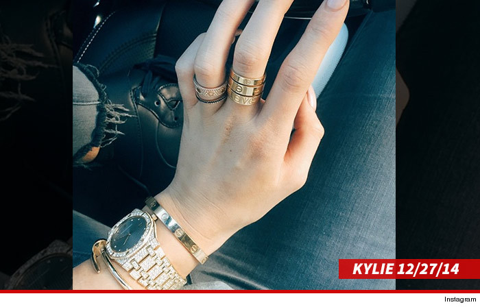 0325_kylie_watch_insagram