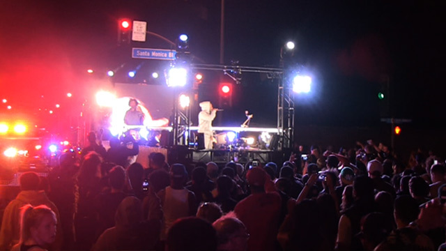 Kendrick Lamar Does Free Show ... On the Back of a Moving Truck! (VIDEO)