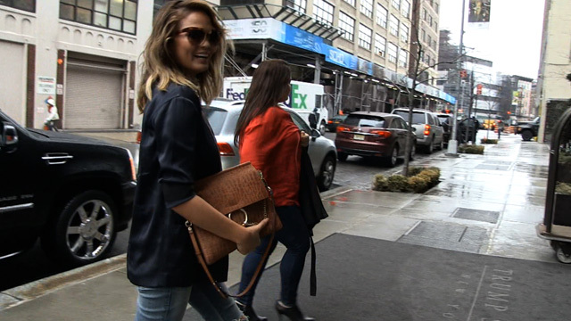 Chrissy Teigen -- $87k for Mayweather Tix?! ... Too Rich for My Blood