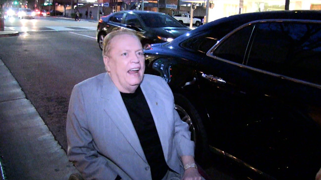 Larry Flynt -- I'm Betting On Pacquiao ... But Something's Fishy