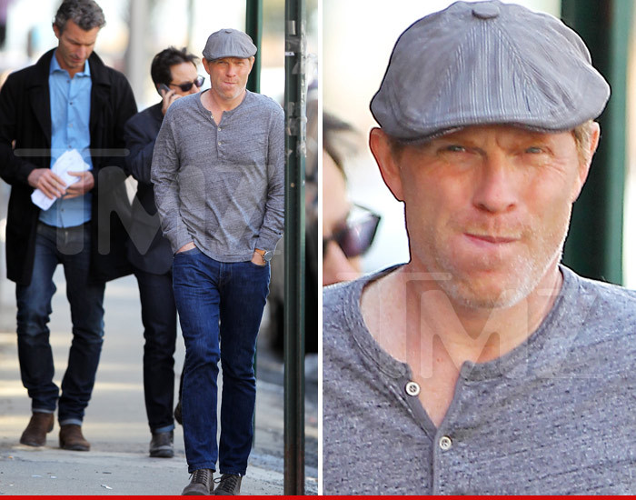 Bobby Flay -- Looking for New Home to Cook Dinners for One