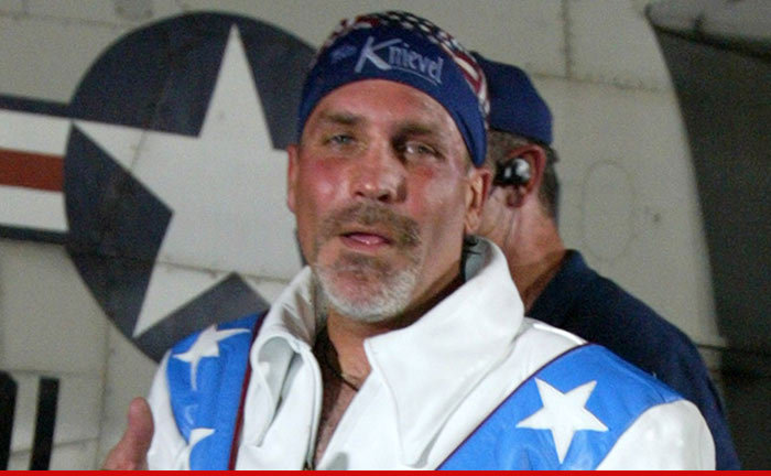 Robbie Knievel Arrested For DUI After 4-Car Wreck