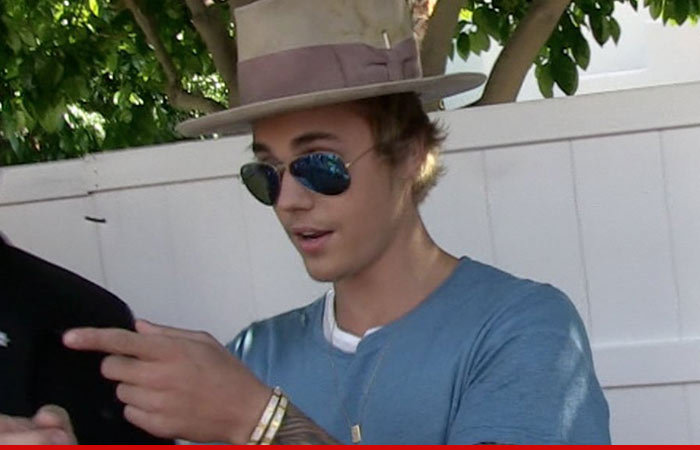 Justin Bieber -- Settlement Reached In Photog Heist Case